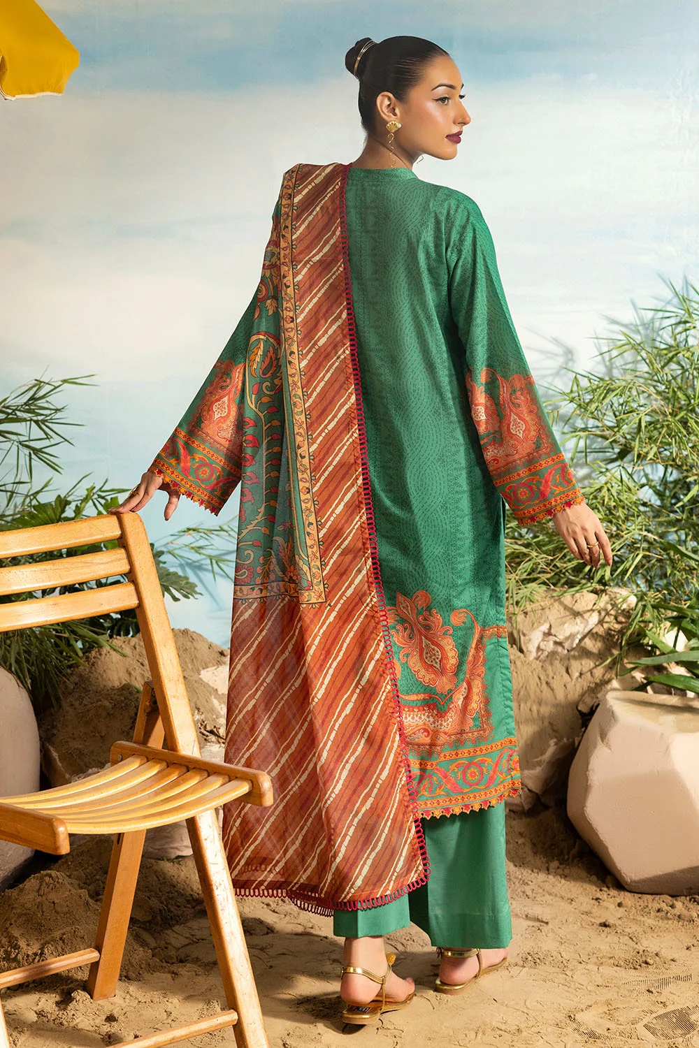 3 Piece Unstitched Printed Lawn Suit - Image 3